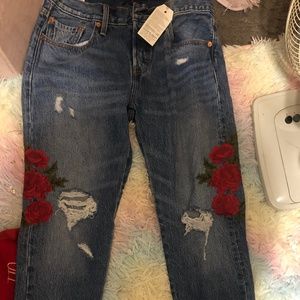 Levi jeans